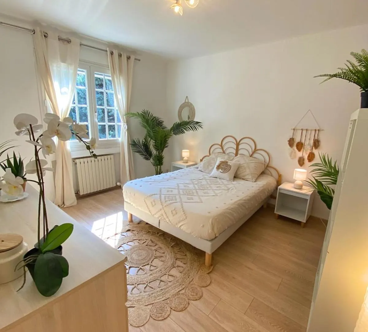 Maison Avec Grand Jardin Et Piscine - Capacite 8 Personnes Carpentras Holiday home